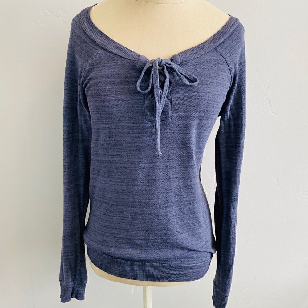 Splendid purple sweatshirt.